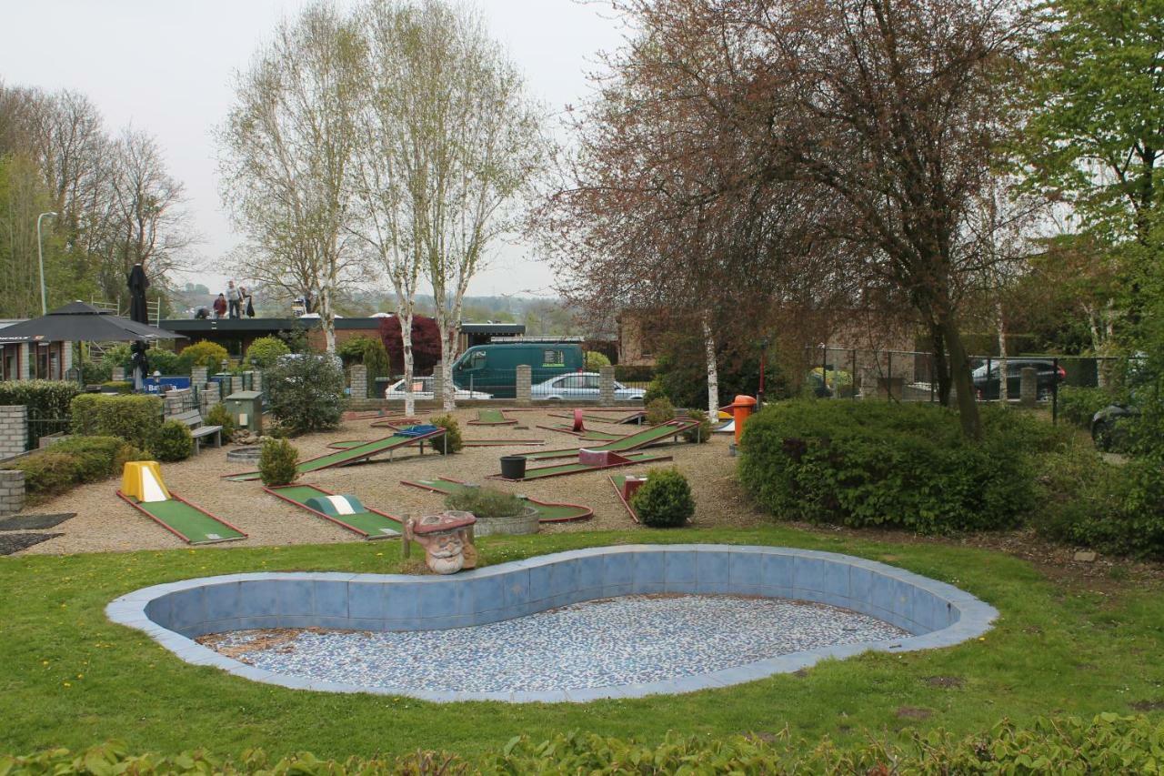Rustige, Gelijkvloerse Vakantiewoning Met 2 Slaapkamers In Simpelveld, Zuid-Limburg Ngoại thất bức ảnh
